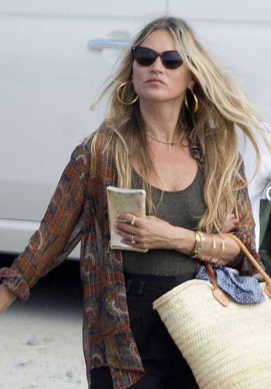 Kate Moss - Holiday in Ibiza 08/02/2020