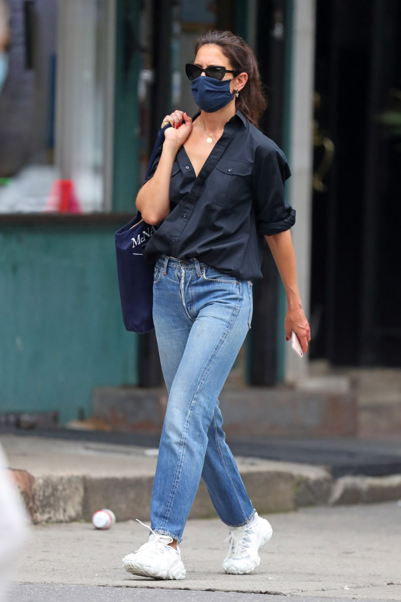Katie Holmes in Casual Outfit - New York 08/28/2020 • CelebMafia