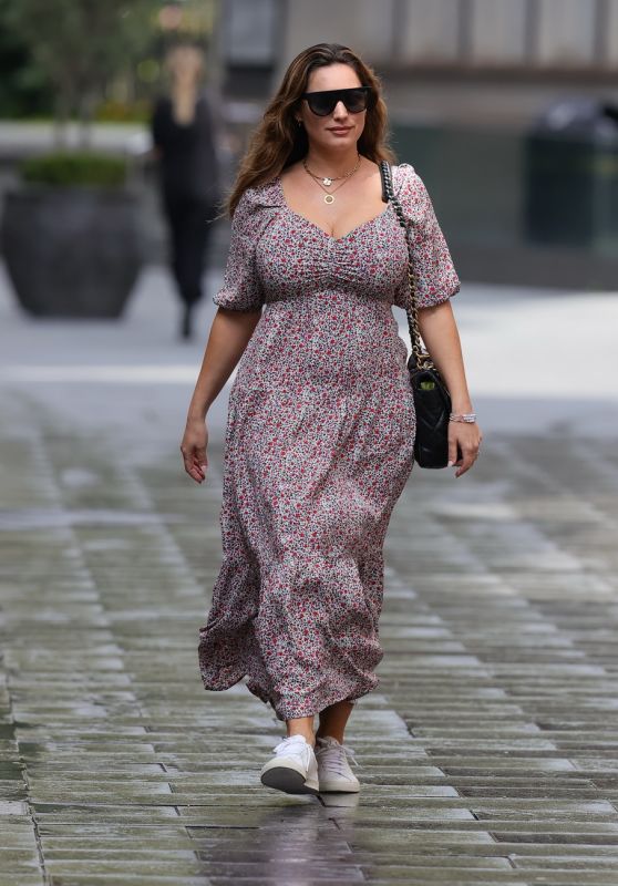 Kelly Brook - Out in London 08/17/2020