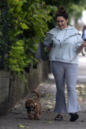 Kelly Brook - Out in Promrose Hill 08/22/2020