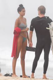 Kelly Gale and Joel Kinnaman - Beach in Santa Monica 08/06/2020