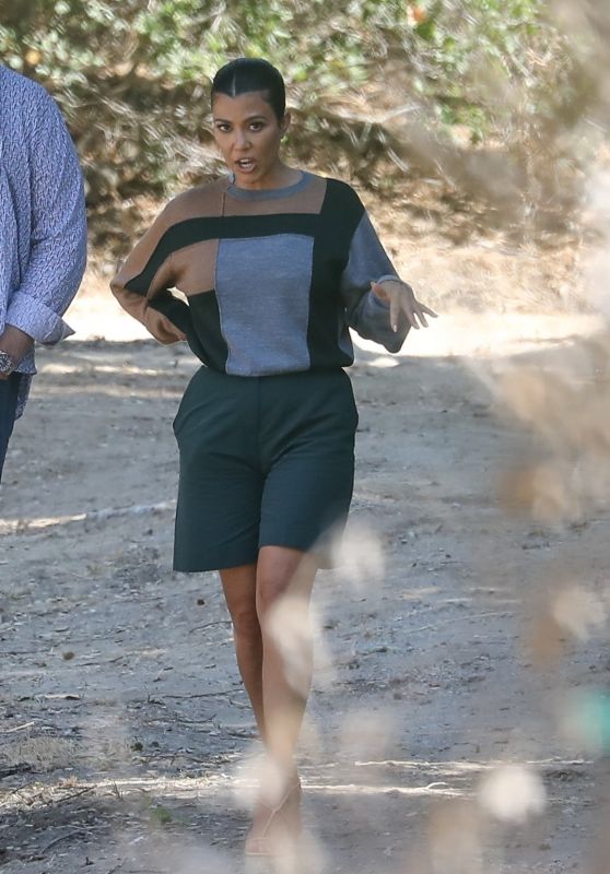 Kourtney Kardashian - Check Out a Property in Malibu 08/27/2020