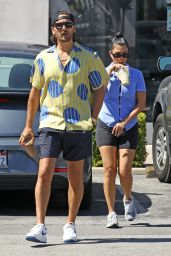 Kourtney Kardashian With Scott Disick in Malibu 07/31/2020
