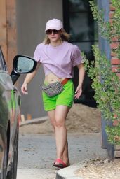 Kristen Bell - Out in Los Feliz 08/23/2020