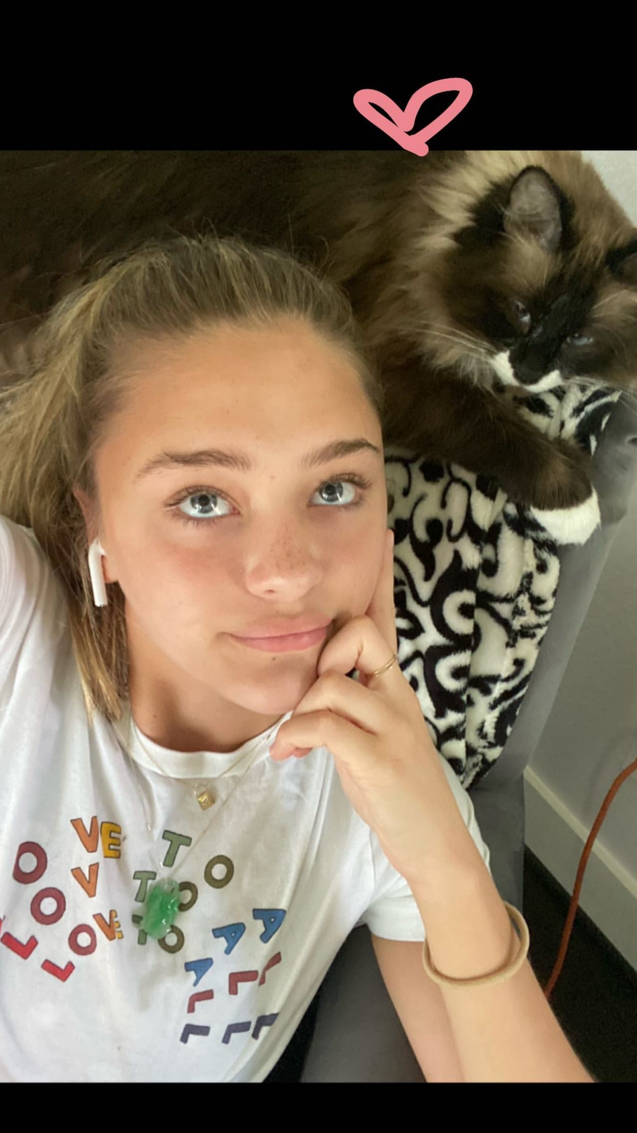 Lizzy Greene - Social Media Photos and Videos 08/04/2020 • CelebMafia