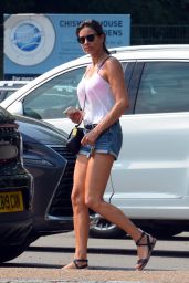 Mel Sykes - Out for a Walk in West London 08/13/2020