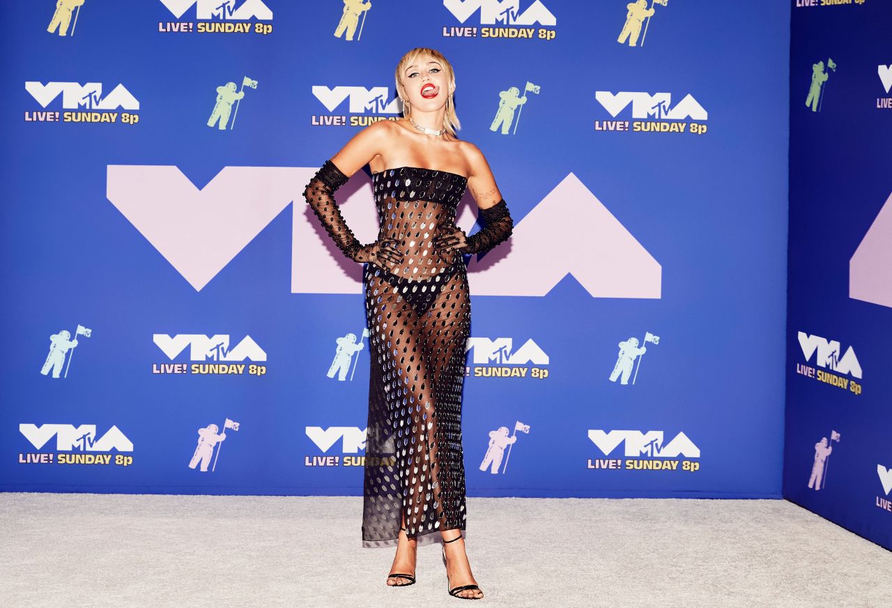 Miley Cyrus - 2020 MTV Video Music Awards (II) • CelebMafia