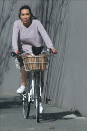 Natasha Cherie - Biking in Perth 08/22/2020