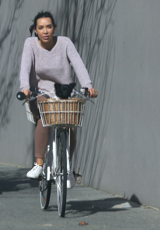 Natasha Cherie - Biking in Perth 08/22/2020