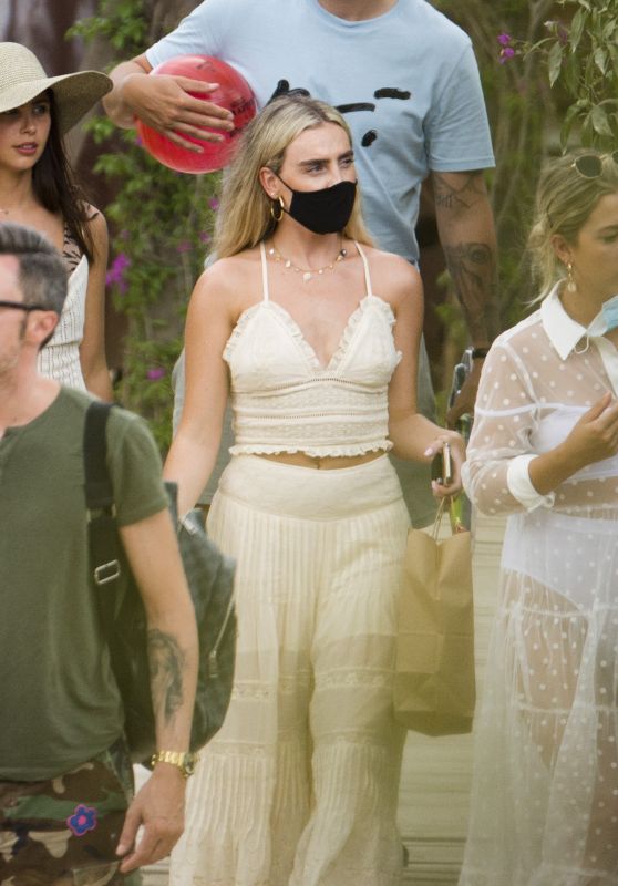 Perrie Edwards in Ibiza 08/03/2020