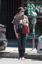 Rachel McAdams in Casual Outfit - Los Feliz 08/10/2020