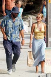 Rita Ora - Holiday in Ibiza 08/02/2020