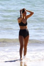Rose Byrne in a Bikini - Byron Bay 08/13/2020