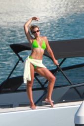 Sofia Richie - Celebrates Her 22nd Birthday in Cabo San Lucas 08/24/2020