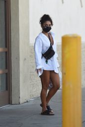 Vanessa Hudgens Street Style - Los Angeles 08/05/2020