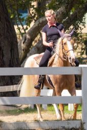 Amber Heard - Horseback Riding in LA 09/23/2020