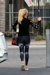 Anne Heche - Out in Los Angeles 09/29/2020