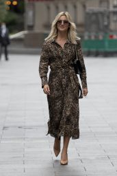 Ashley Roberts in a Leopard Print Maxi Dress - London 09/04/2020