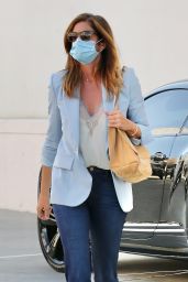 Cindy Crawford - Heading to a Hair Salon in Beverly Hills 09/24/2020