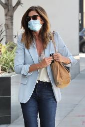 Cindy Crawford - Heading to a Hair Salon in Beverly Hills 09/24/2020