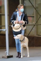 Drew Barrymore - Help a Dog Who Was Injured by an Apparent Hit and Run in NYC 09/22/2020