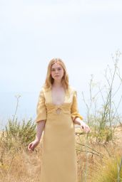Elle Fanning - Vanity Fair October 2020 Cover and Photos