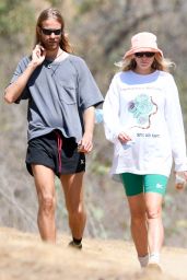 Elsa Hosk on a Hike in Los Angeles 08/31/2020