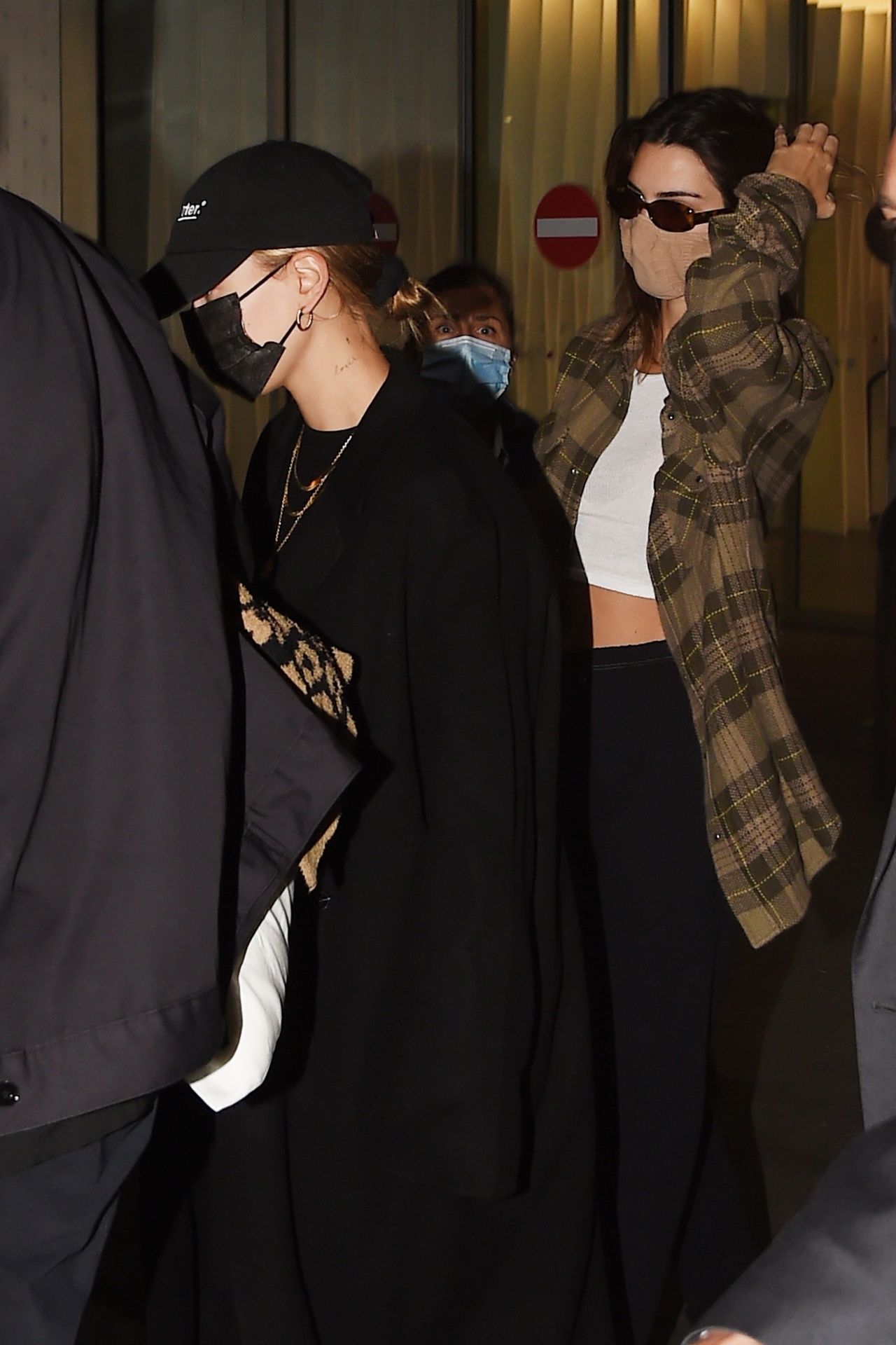 Hailey Bieber and Kendall Jenner - Arriving for Milan Fashion Week 09