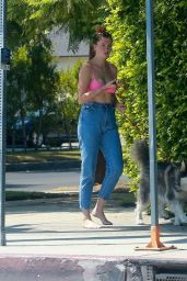 Ireland Baldwin With Her Dog - Los Angeles 09/03/2020