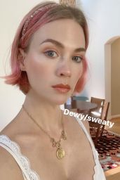 January Jones – Social Media Photos 09/21/2020