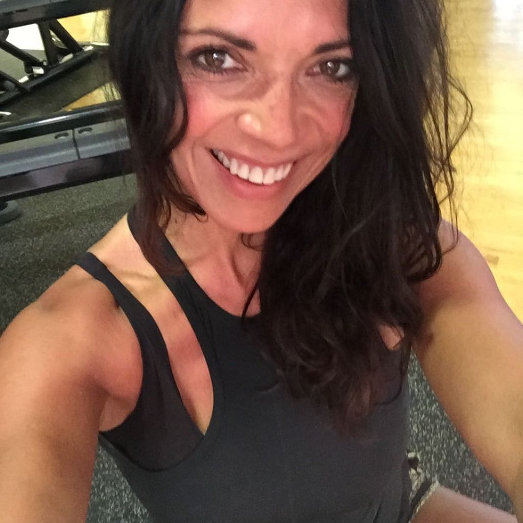 Jenny Powell - Social Media Photos 09/09/2020 • CelebMafia