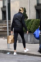 Karlie Kloss in Casual Outfit - New York 09/25/2020