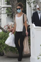 Kate Beckinsale at Shutters Hotel in Santa Monica 09/08/2020
