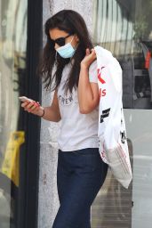 Katie Holmes - Carries a Big Bag After Shopping at "Blick" Art Store in Soho 09/07/2020