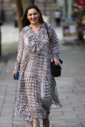 Kelly Brook - Arriving to the Heart Radio Studios in London 09/17/2020