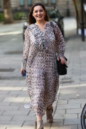 Kelly Brook - Arriving to the Heart Radio Studios in London 09/17/2020