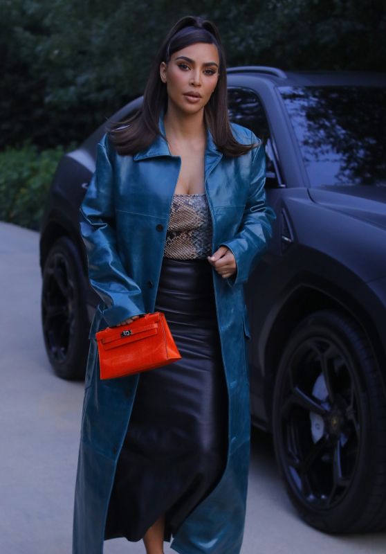 Kim Kardashian S Business Meeting Elegance In Beverly Hills