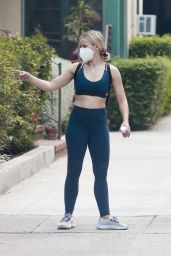 Kristen Bell - Out in Los Feliz 09/11/2020