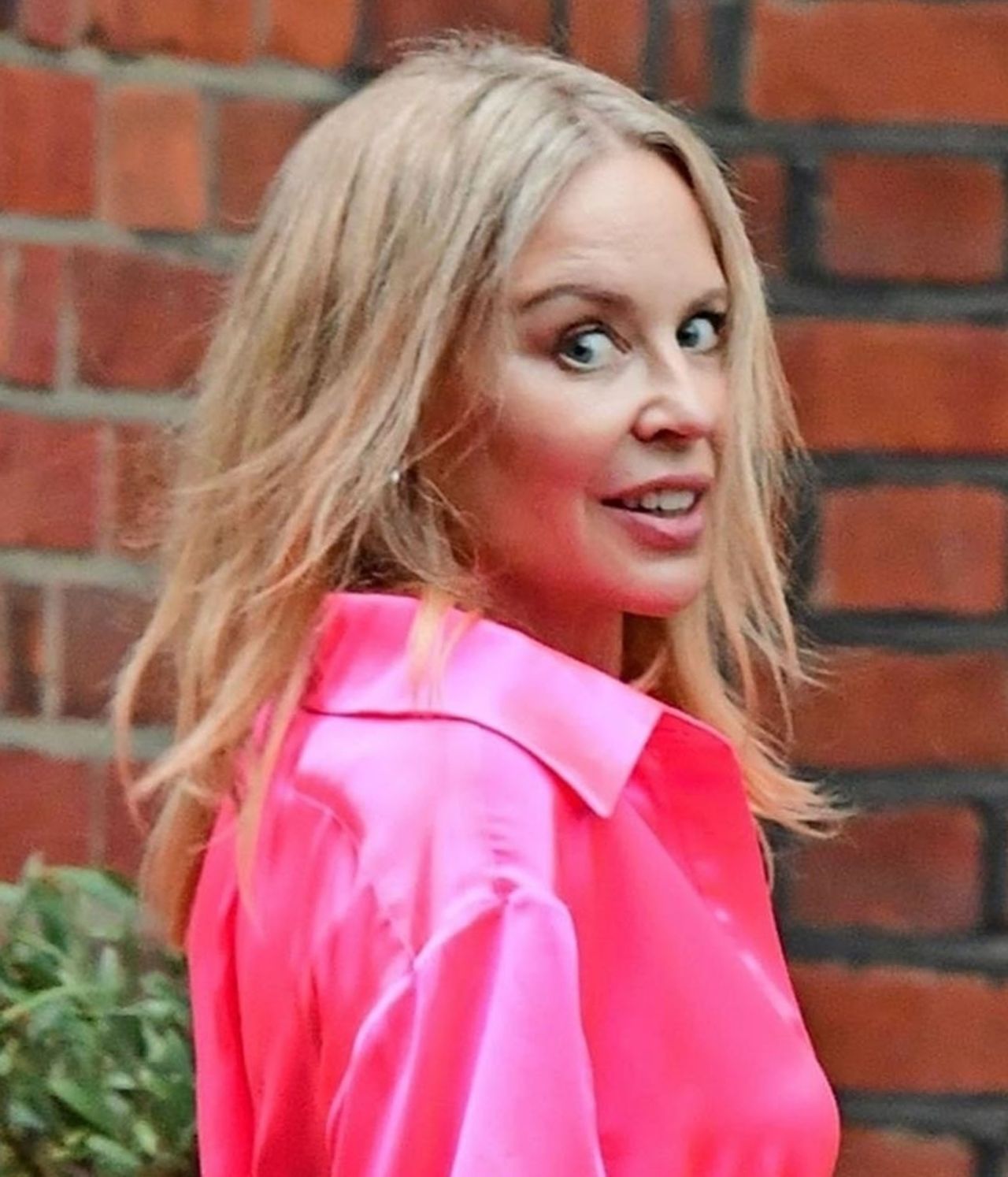 Kylie Minogue in an Electric Pink Silk Outfit - South London 09/24/2020 • CelebMafia