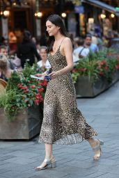 Lilah Parsons - Out in London 08/11/2020