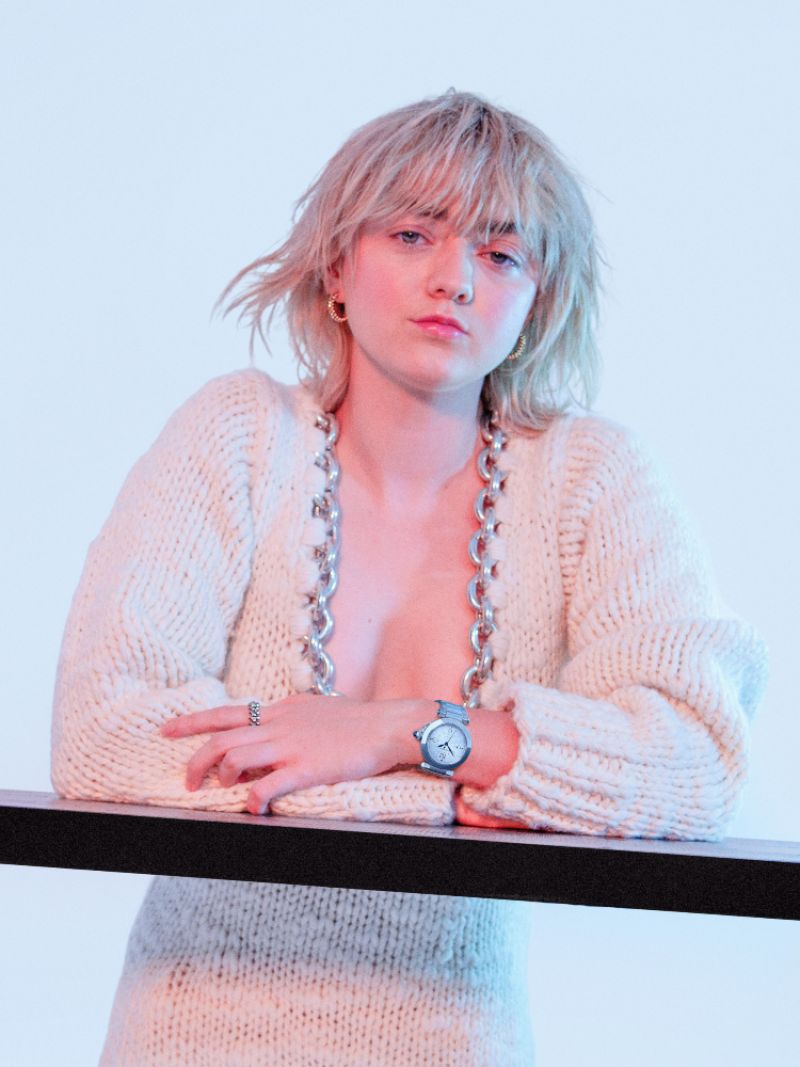 maisie-williams-female-magazine-september-2020-photos-13.jpg