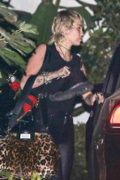 Miley Cyrus - Leaves a Photoshoot in Beverly Hills 09/15/2020