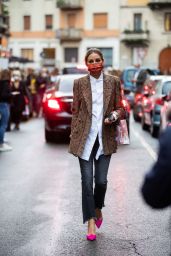 Olivia Palermo - Outside Etro during the Milan Women's Fashion Week 09