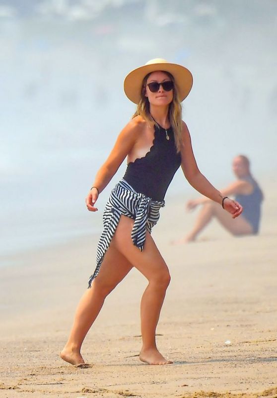 Olivia Wilde in a Scalloped Swimsuit With Jason Sudeikis on the Beach 09/16/2020