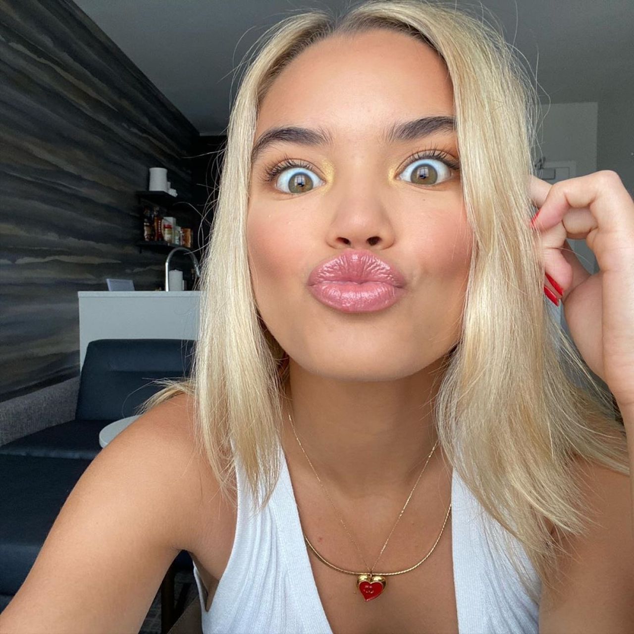 Paris Berelc – Social Media Photos and Videos 09/16/2020 • CelebMafia