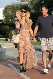 Paris Hilton - Arriving at Malibu Country Mart 09/27/2020