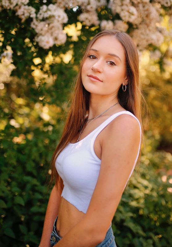 Riley Lewis - "Teddie Hart" Photoshoot August 2020