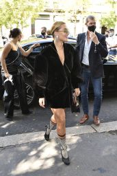 Rita Ora - Arrives at the Fendi Fashion Show in Milan 09/23/2020