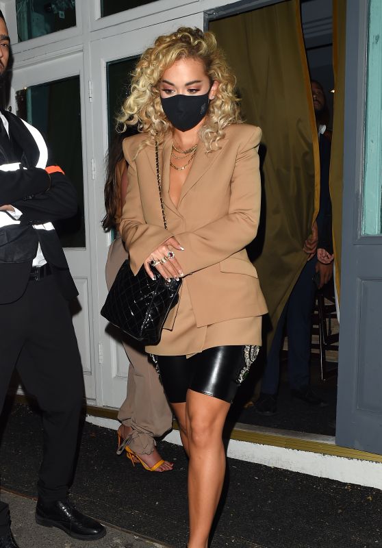 Rita Ora Night Out Style - Broadway Muswell Hill in London 09/18/2020