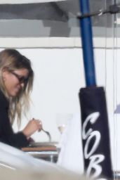 Sofia Richie - Having Lunch at the Balcony in Malibu 09/19/2020